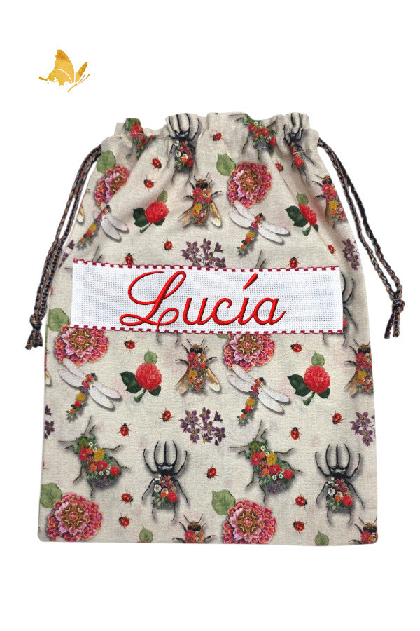 Bolsa merienda artesanal beige con insectos y flores, nombre bordado, algodón 100%, guardería