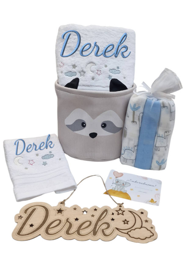 Canastilla bebé personalizada con toallas