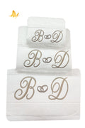 Juego de toallas de boda personalizadas bordadas con iniciales - Bordados de Tania